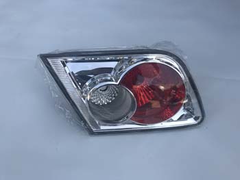 MAZDA 5 SERİSİ ÇIKMA YEDEK PARÇA BAGAJ STOP_E04